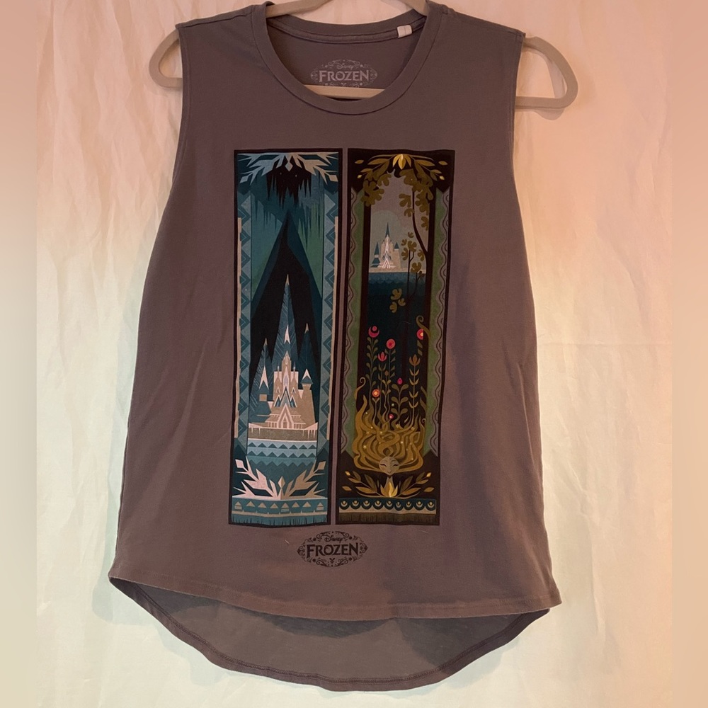 Disney’s Frozen, Womens tank top, size Small
